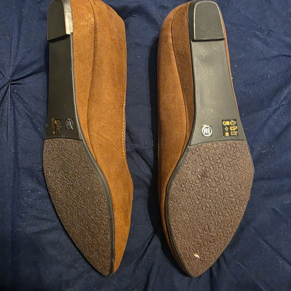 CL by Laundry Women's Saddle Brown Pointed-Toe Flats